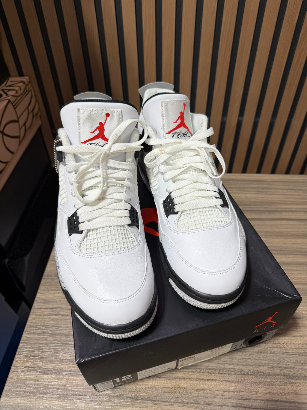 Air Jordan 4 Retro 'White Cement' 2012 Sz 12