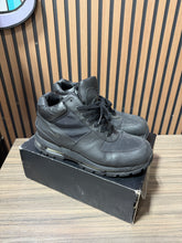 Load image into Gallery viewer, Nike Air Max Goadome boots Sz 11.5
