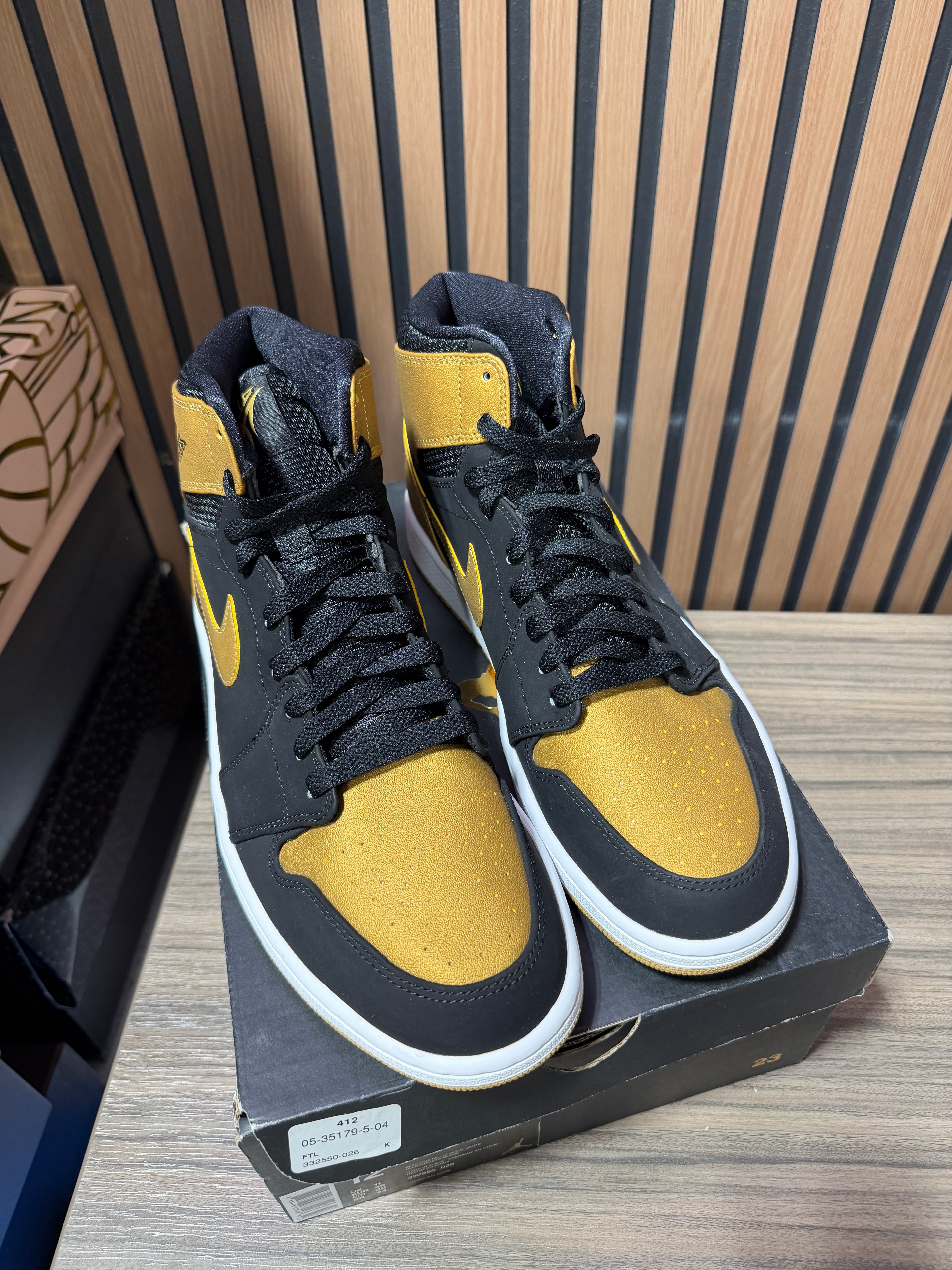 Jordan 1 High Melo Sz 12