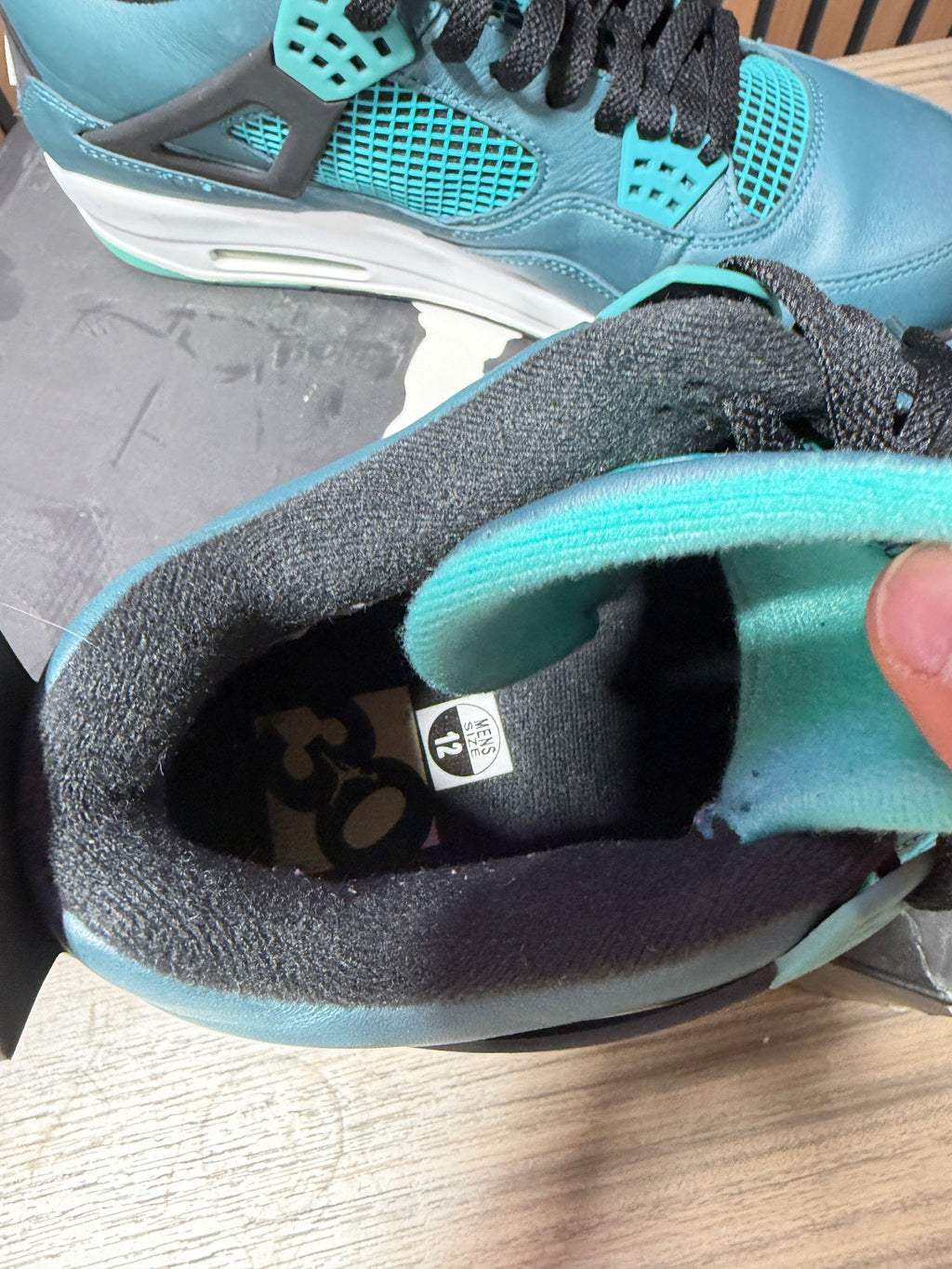 Air Jordan 4 Retro Teal Sz 12