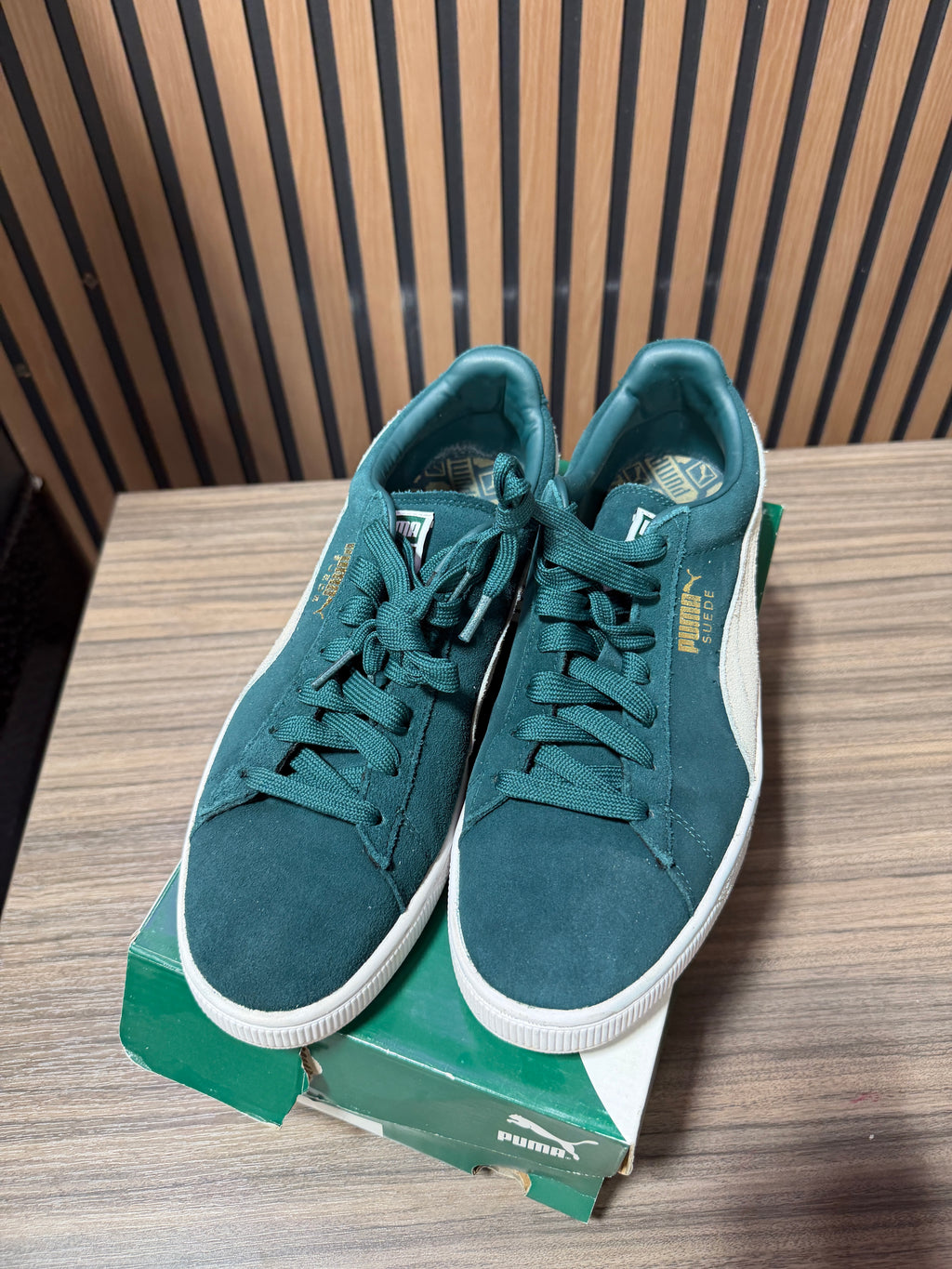 Puma Suede Classic Sz 12 Green/White