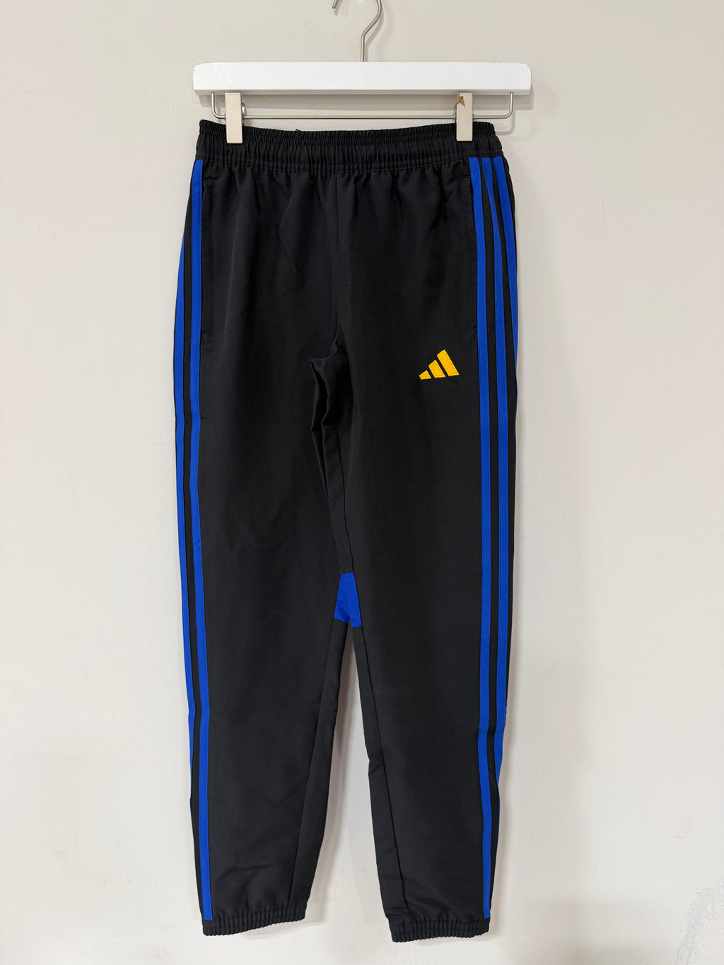 Adidas Tiro 25 Winterized Pant Sz youth Medium