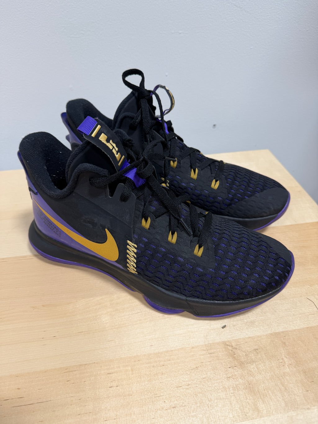 Nike LeBron Witness 5 'Lakers Sz 13