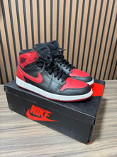 Load image into Gallery viewer, Nike Air Jordan 1 Mid Banned Bred Sz 12

