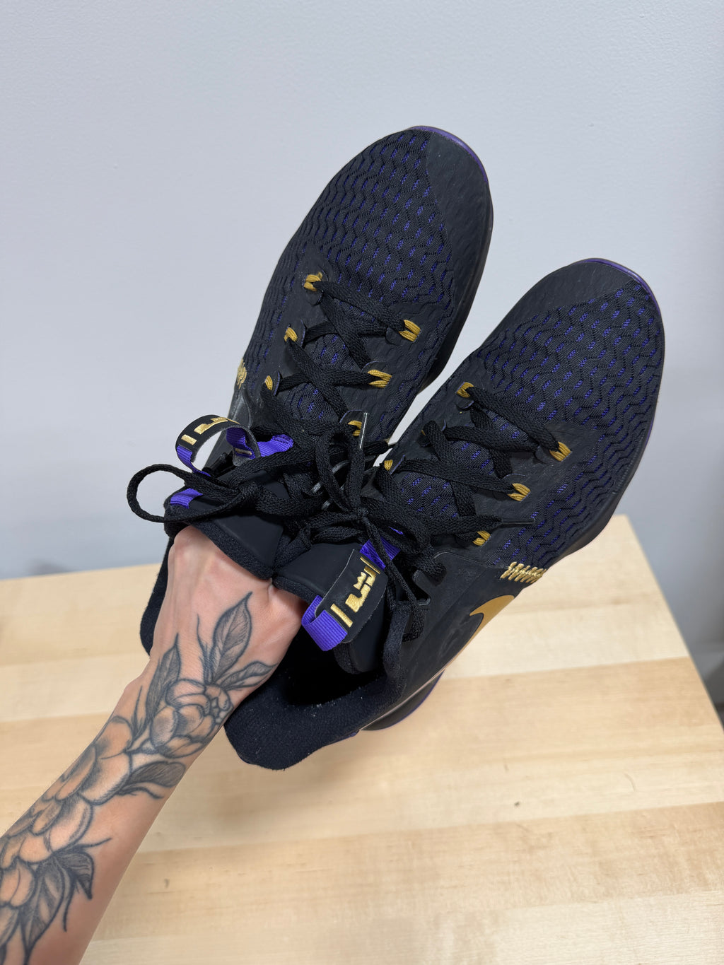 Nike LeBron Witness 5 'Lakers Sz 13