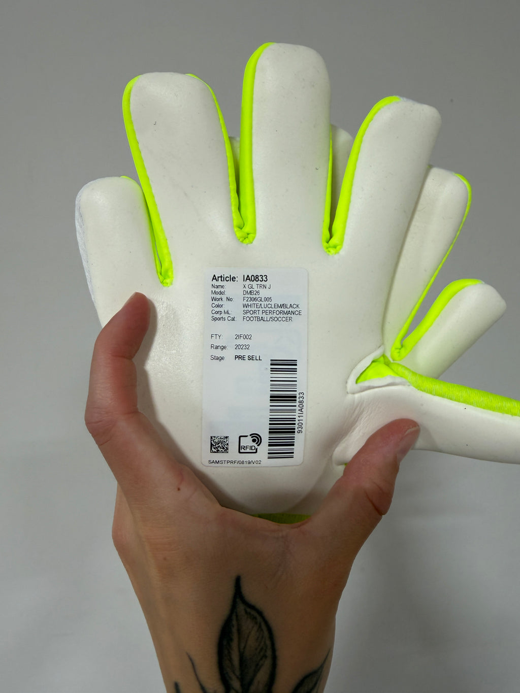 Adidas X Training Youth Goalkeeper Gloves