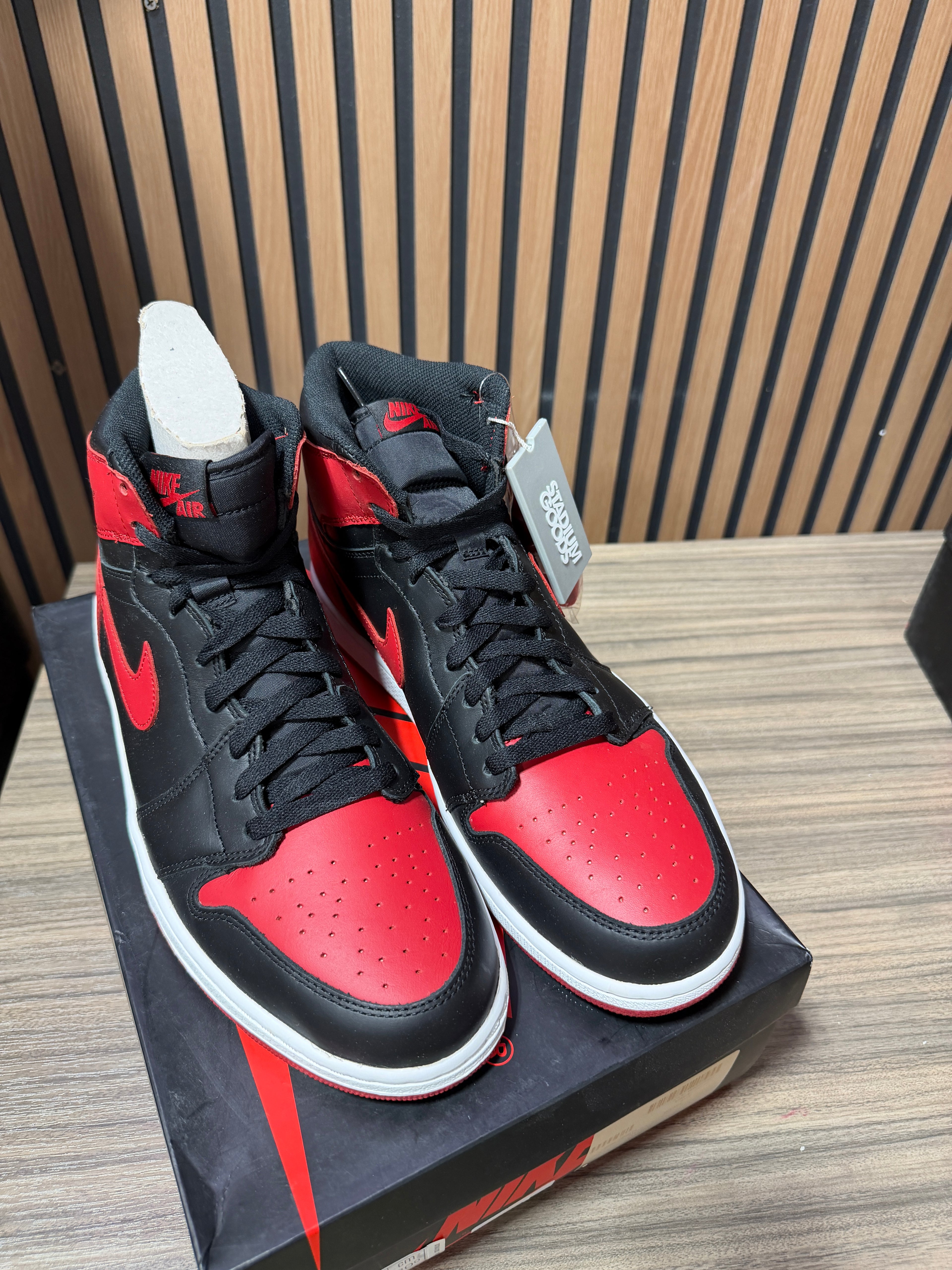 Jordan 1 Retro Bred (2013) Sz 12