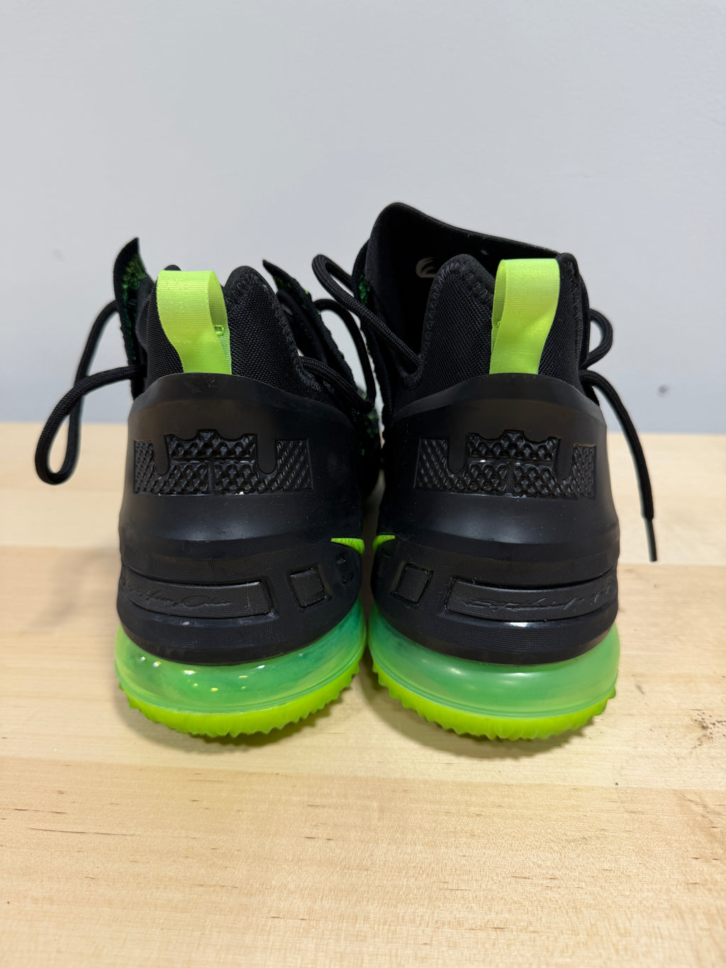 Nike LeBron 18 "Dunkman" Sz 12 *CRACKING