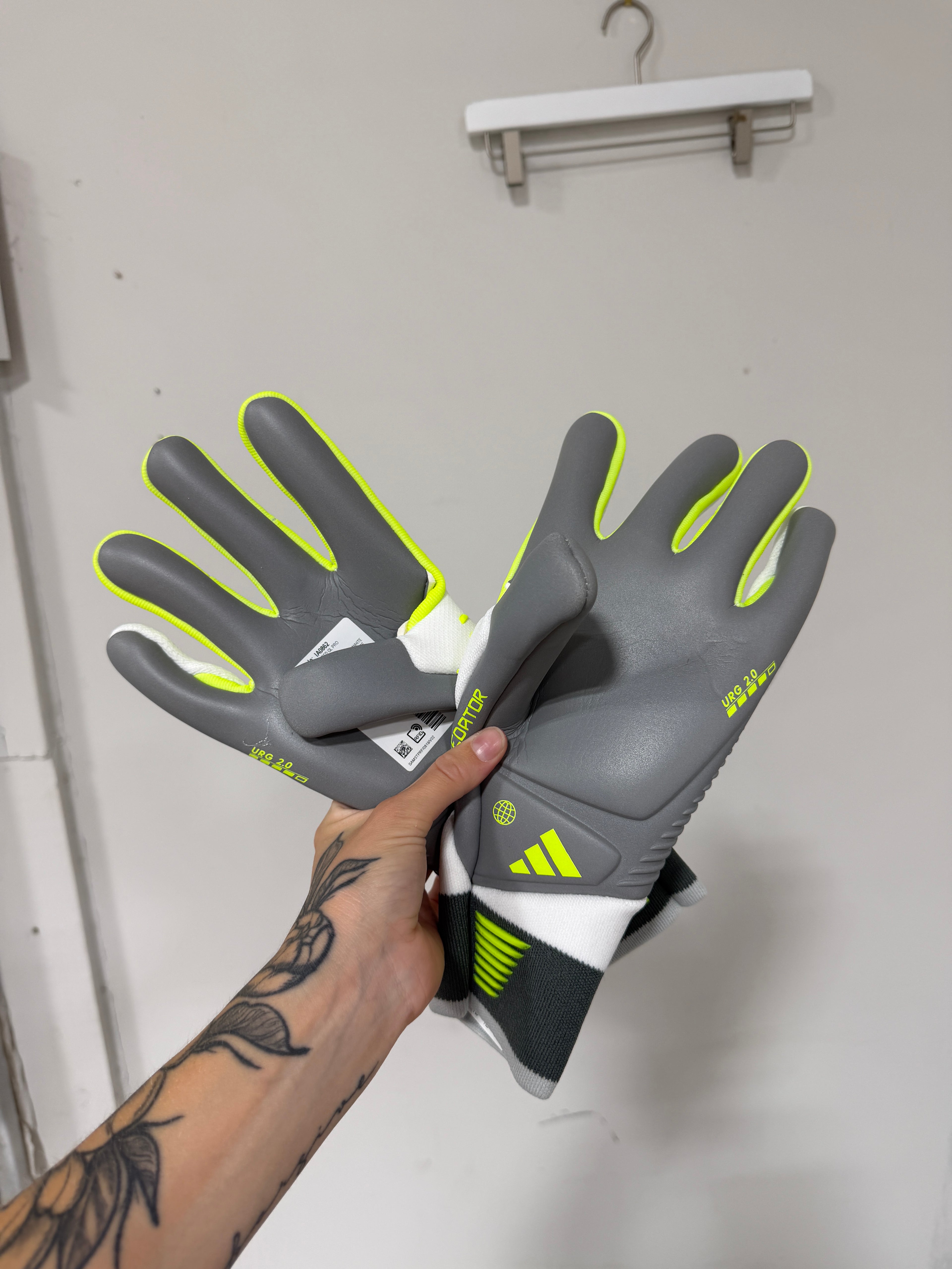 Adidas Predator Pro Goalkeeper Gloves