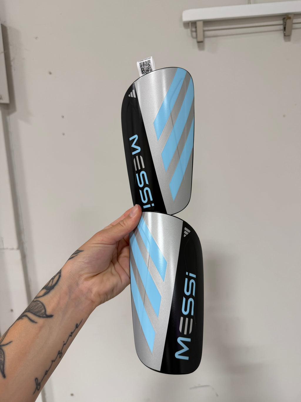 Silver Messi Club Shin Guards