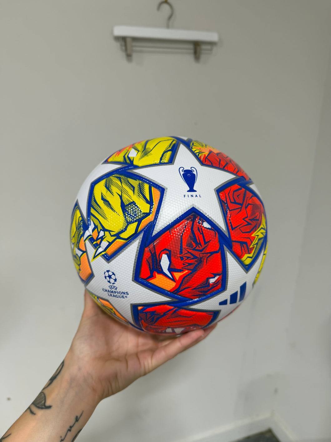 Adidas UEFA Champions League Final UCL Pro 23/24 Knockout Ball. Sz