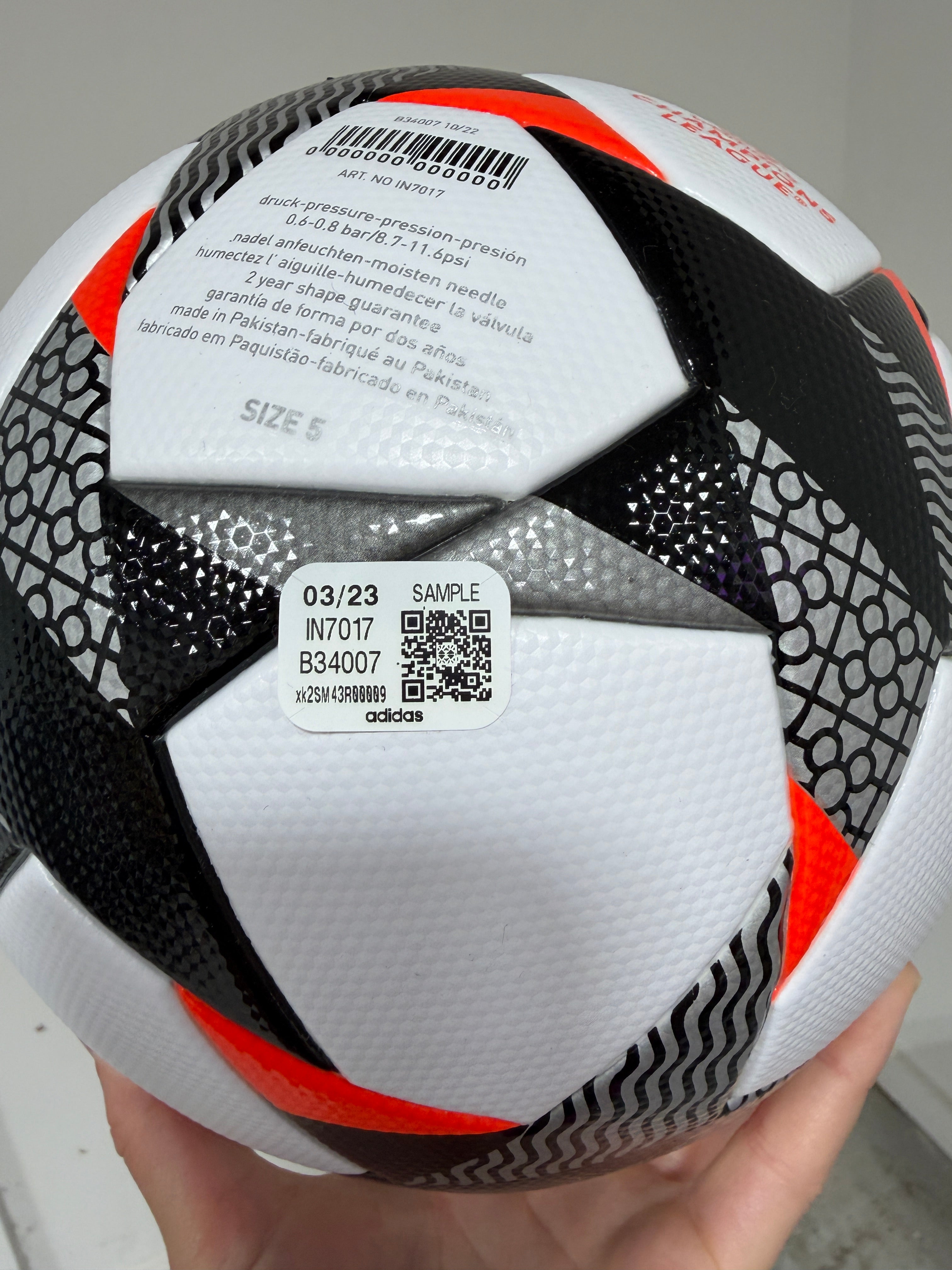 Adidas UWCL League 23/24 Kockout Ball