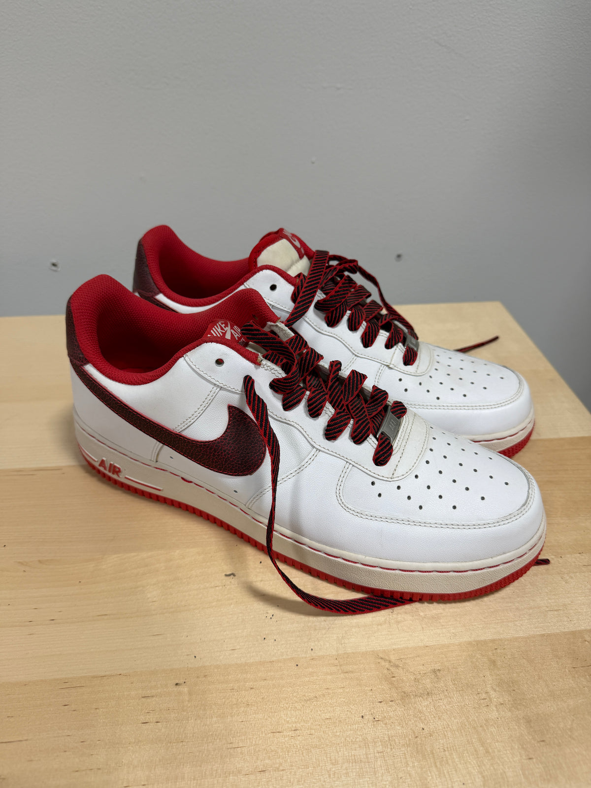 Nike Air Force 1 Low 'White University Red' Sz 12