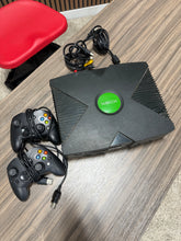 Load image into Gallery viewer, Original XBOX Bundle
