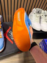 Load image into Gallery viewer, Air Jordan Spizike 'Year Of The Dragon' 2012 Sz 12 replacement box
