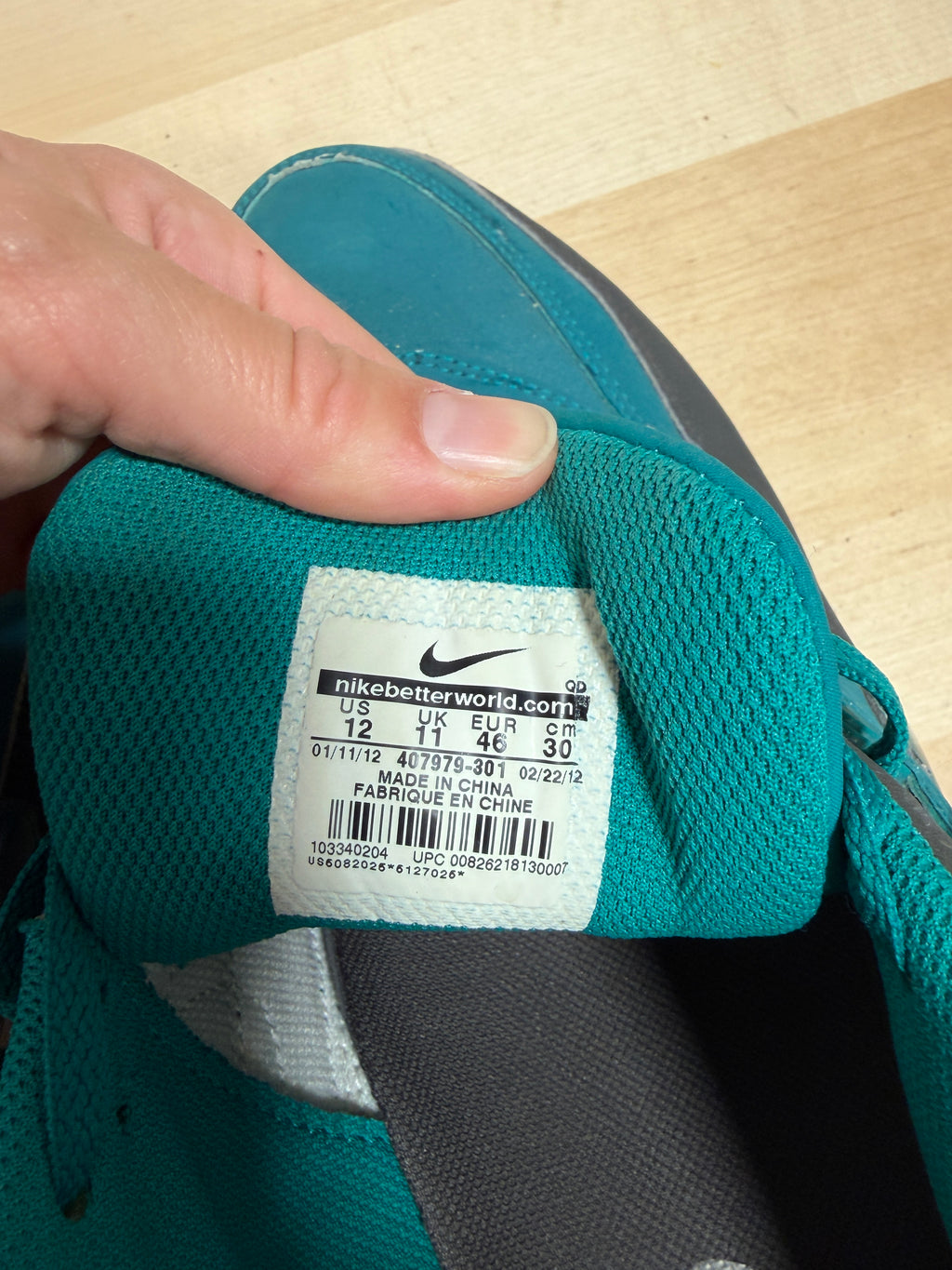 2012 Nike Air Max Teal Sz 12