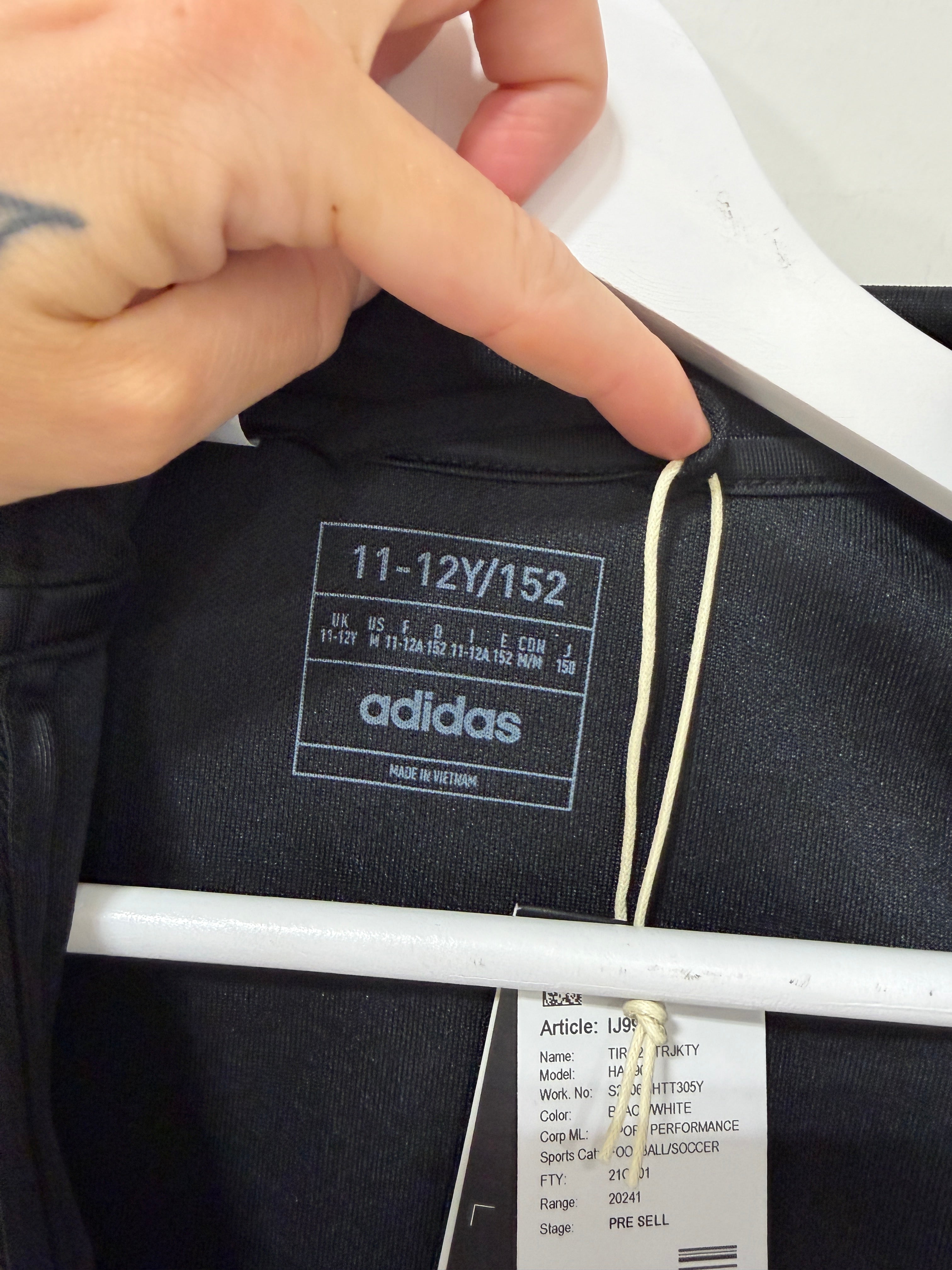 Adidas Tiro 24 Training Jacket Youth Sz Medium