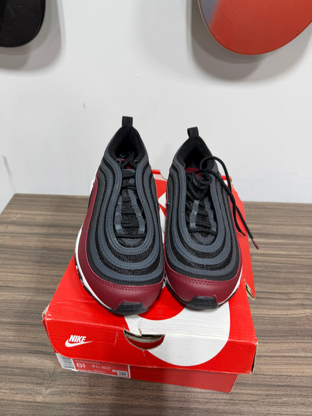 NEW Nike Air Max 97 "Team Red Anthracite" Sz 6.5Y