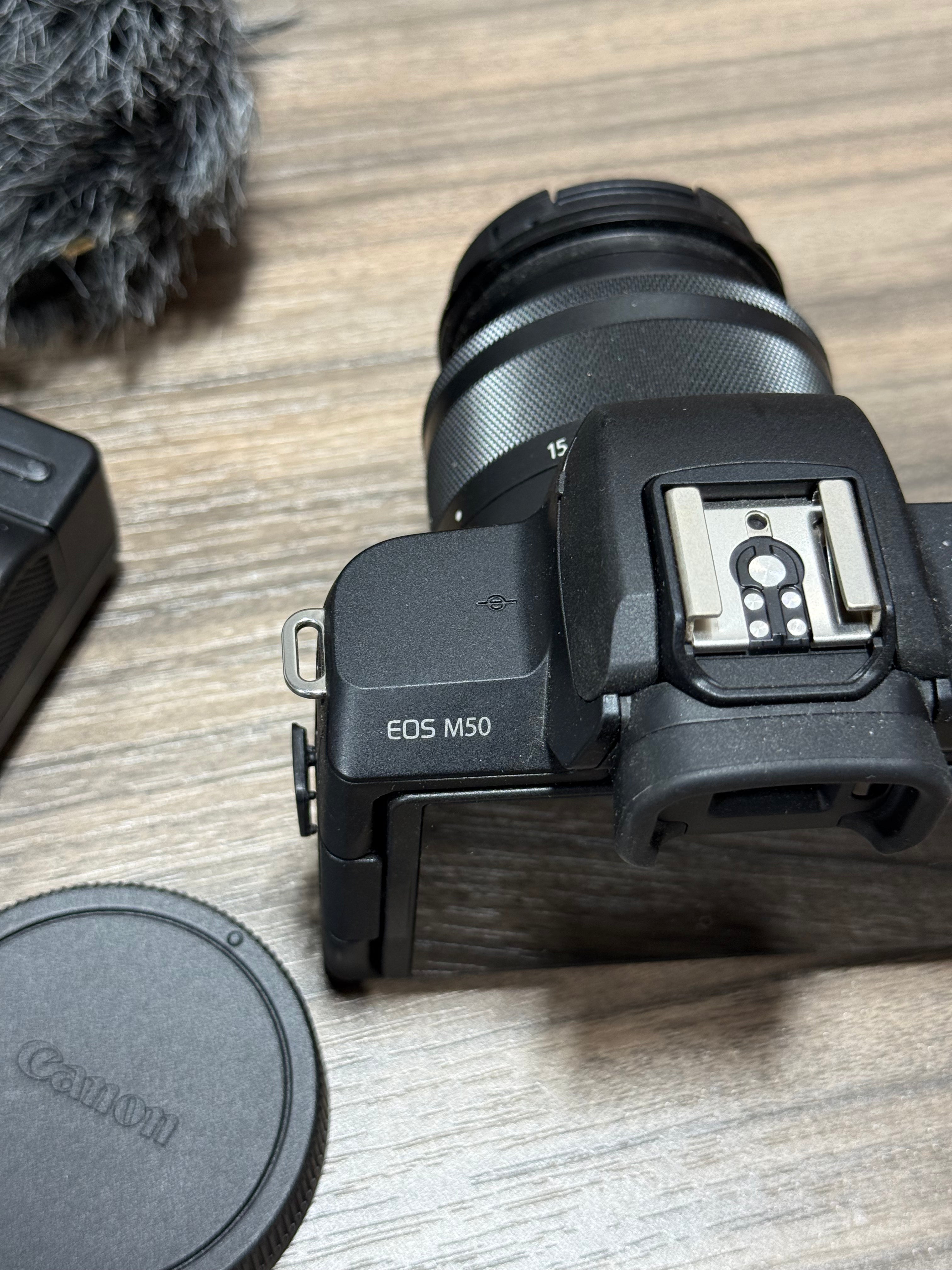 Cannon EOS M50 Camera Bundle