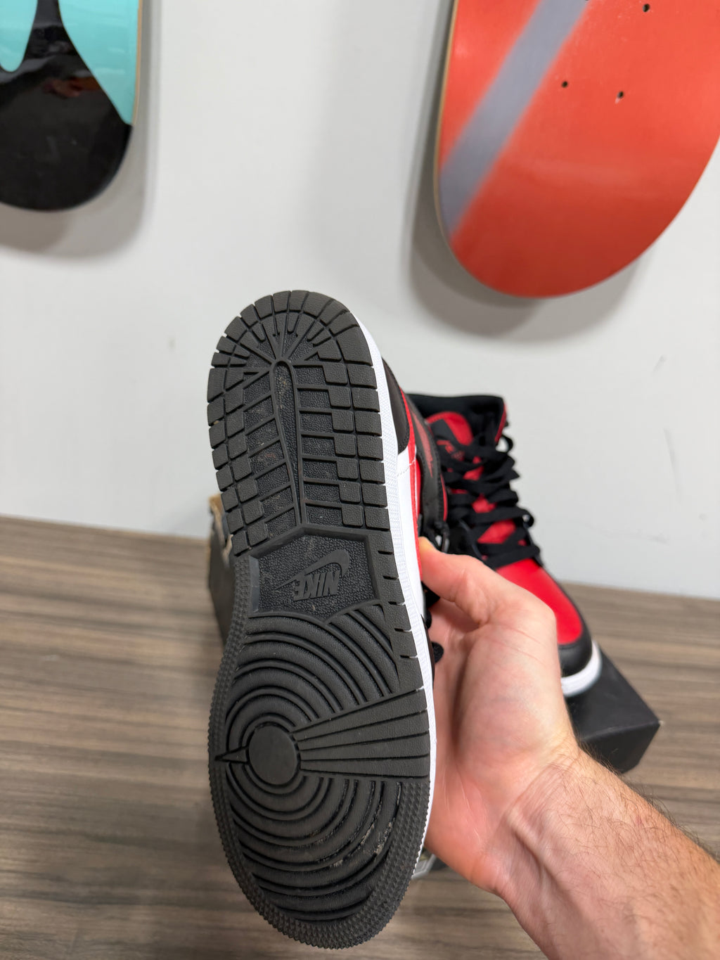 Air Jordan 1 Mid GS 'Black Fire Red' Sz 5.5Y