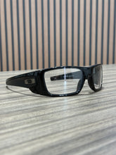 Load image into Gallery viewer, Oakley Glasses
