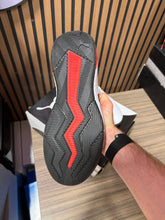 Load image into Gallery viewer, PUMA Uproar Palace Guard Sz 12
