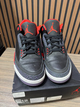 Load image into Gallery viewer, Jordan 3 Retro Crimson sz 12
