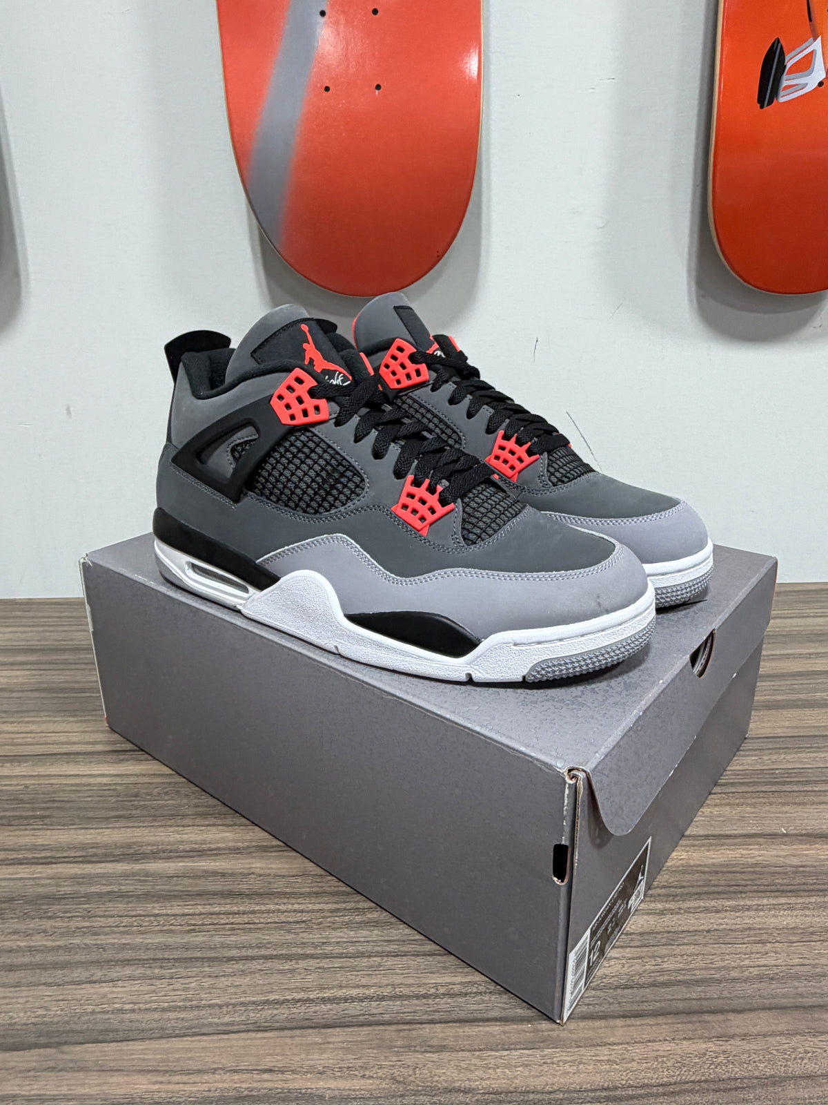 Nike Air Jordan 4 Retro 'Infrared' Sz 12