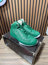 Load image into Gallery viewer, Nike Air Jordan Icons Boston Celtics sz 12
