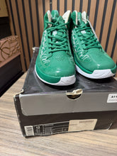 Load image into Gallery viewer, Nike Air Jordan Icons Boston Celtics sz 12

