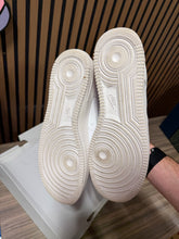 Load image into Gallery viewer, Nike Air Force 1 Low White Sz 12
