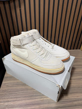 Load image into Gallery viewer, Nike Air Froce 1 Mid Canvas Sz 12
