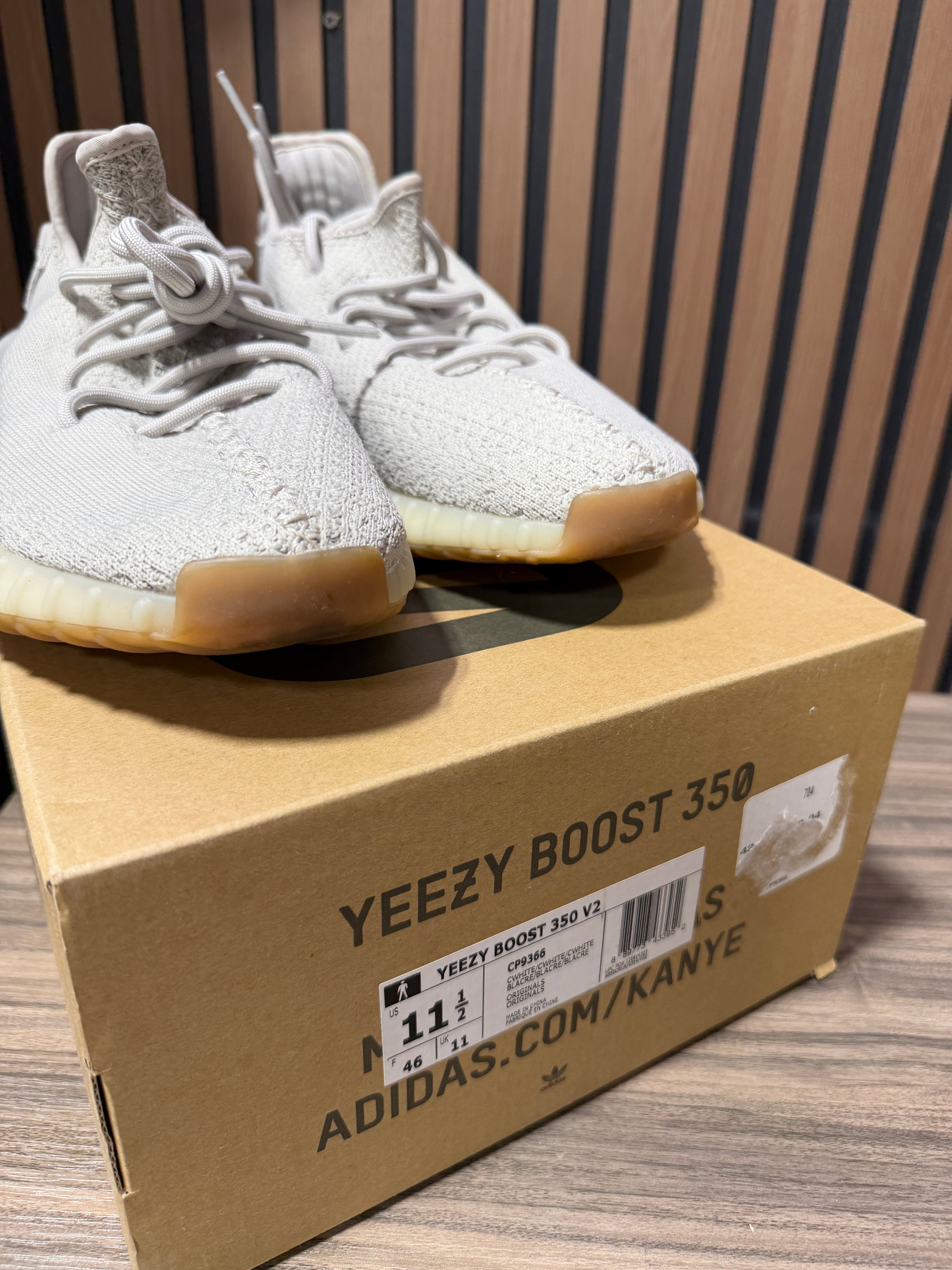 Yeezy 350 V2 Sesame Sz 11.5