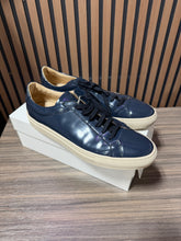 Load image into Gallery viewer, Common Projects Achilles Low Navy Sz 12/45
