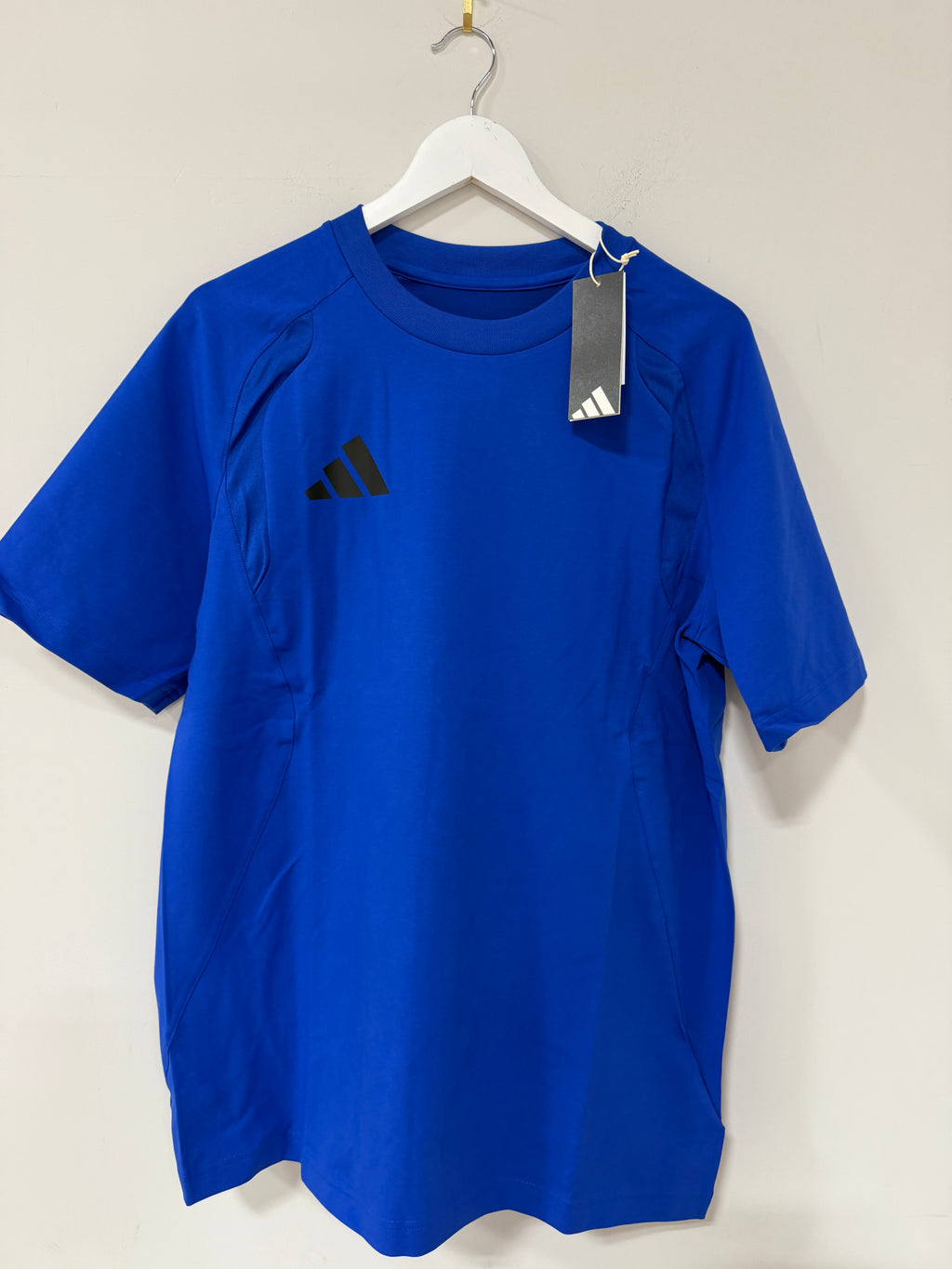 Adidas Tiro Travel T-shirt Sz Medium