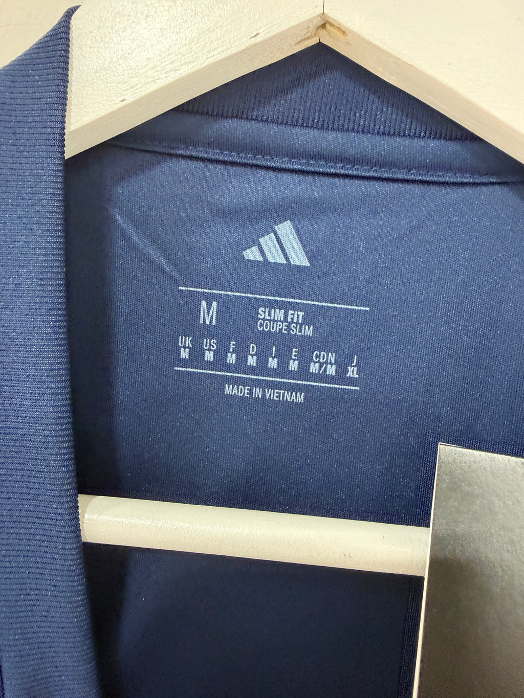 Adidas Tiro 26 League jersey Mens size Medium