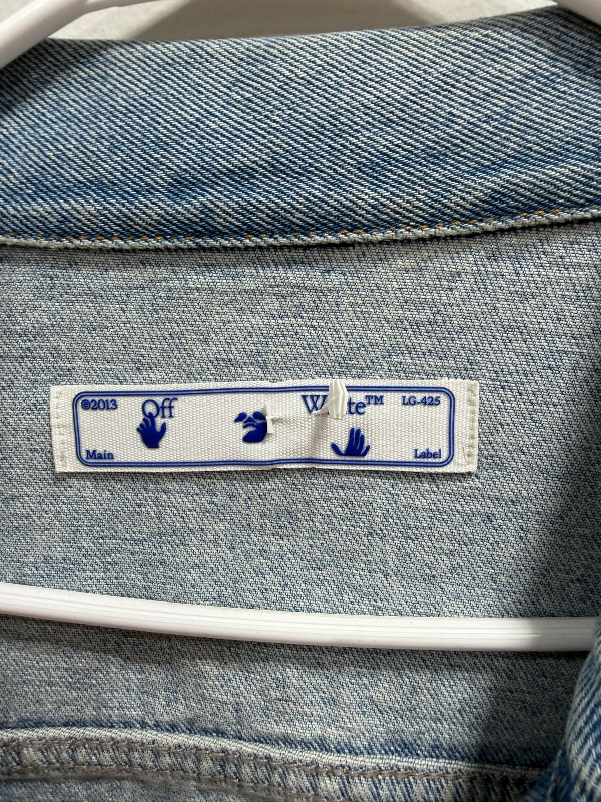 Off-White Arrow Twist Denim Jacket Sz XXL