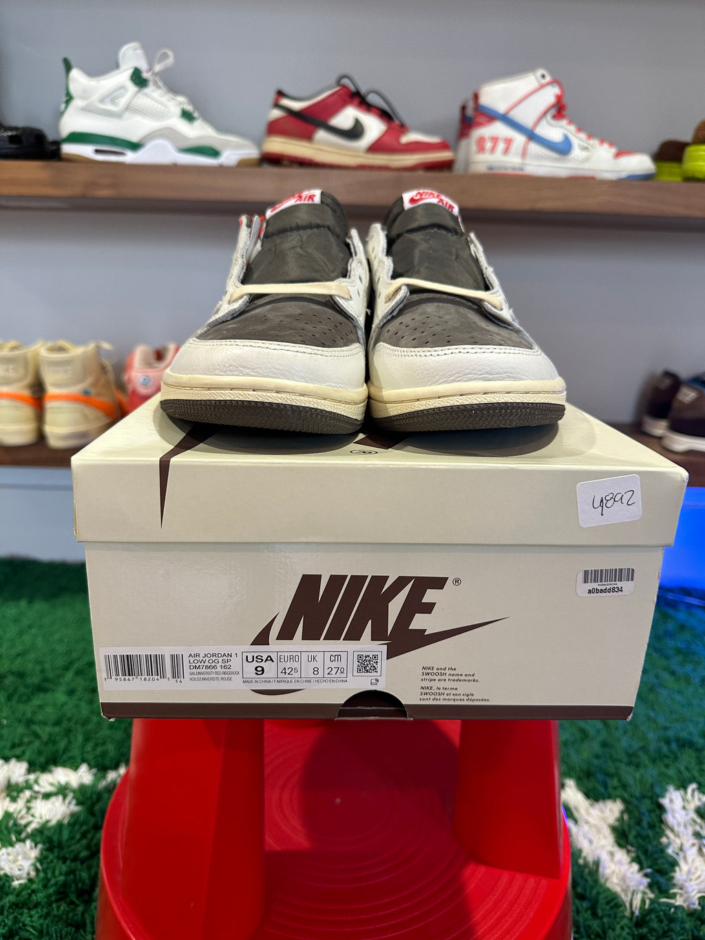 Jordan 1  Low Travis Scott Reverse Mocha Sz 9