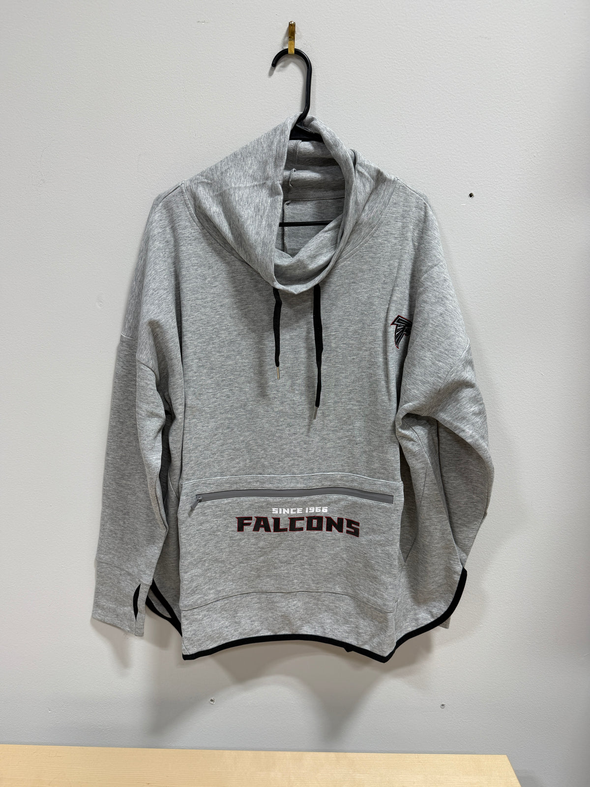 Atlanta Falcon 2023 Mock Neck Sweatshirt Sz 3XL