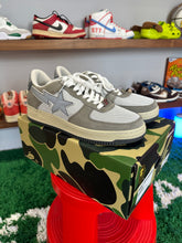 Load image into Gallery viewer, A Bathing Ape Bape Sta Low Stadium Goods Sz 11
