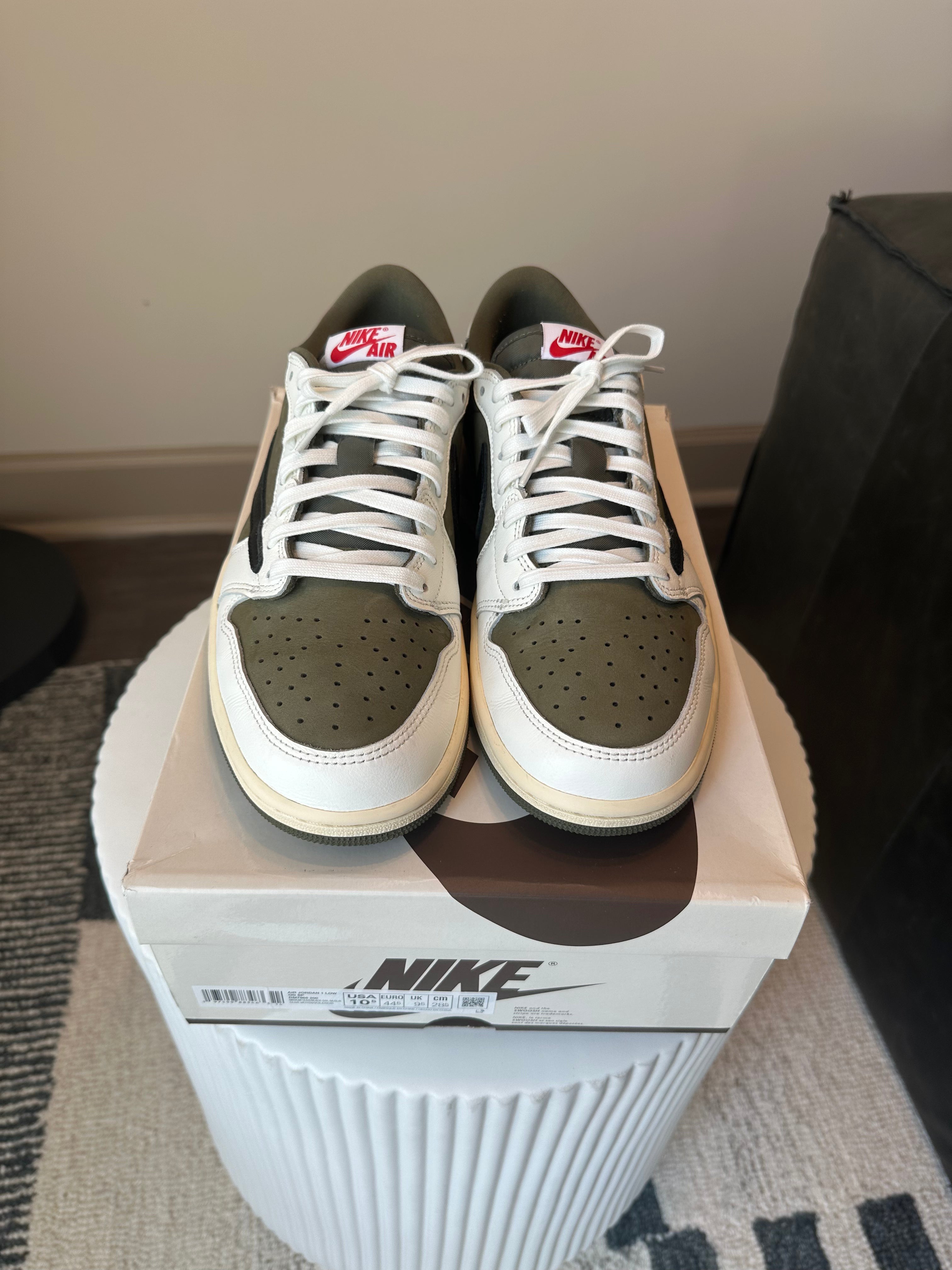 Jordan 1 Retro Low OG SP Travis Scott Medium Olive Sz 10.5