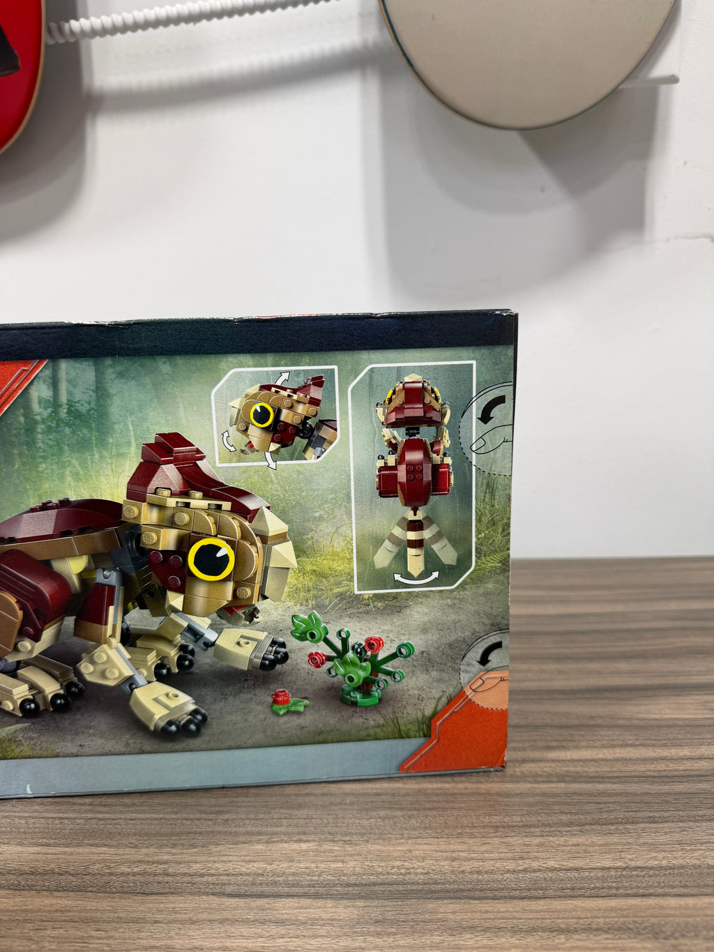 LEGO Jurassic World Baby Dinosaur Dolores: Aquilops building set