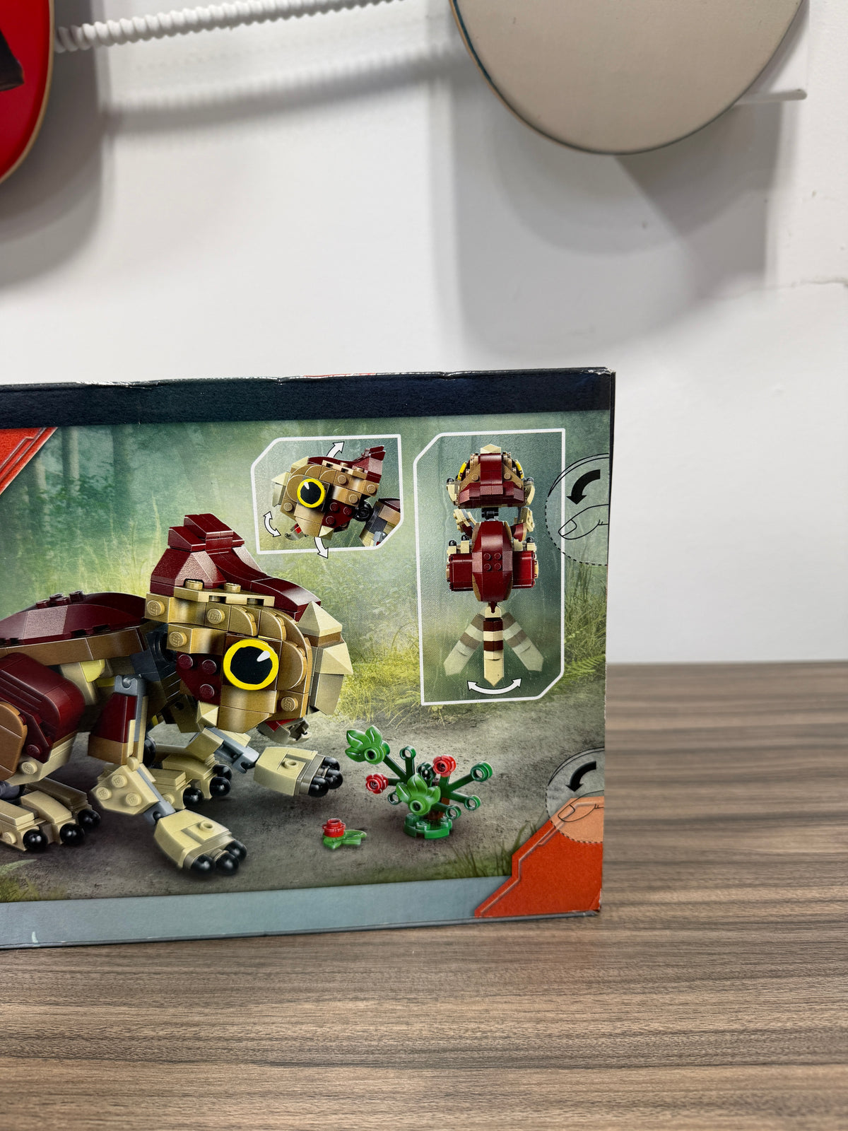 LEGO Jurassic World Baby Dinosaur Dolores: Aquilops building set