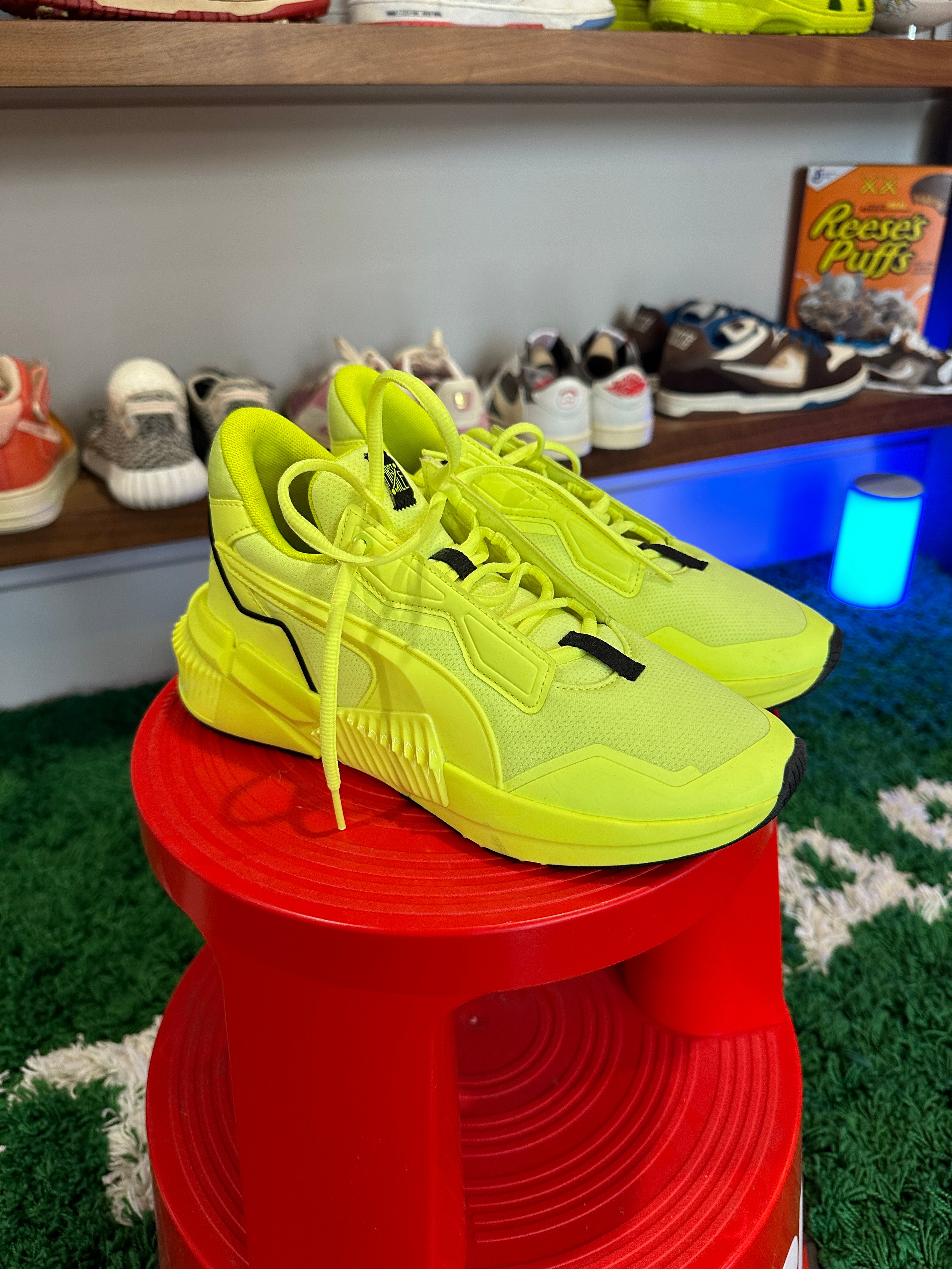 Puma sneakers Sz W7