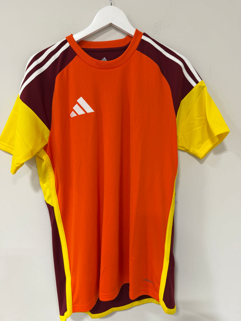 Adidas 2025 Jersey Orange/Yellow Mens Size Medium