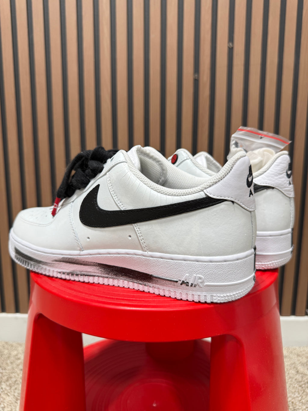 Air Force 1 Low Paranoise White Sz 10 No Box