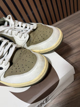 Load image into Gallery viewer, Travis Scott Jordan 1 Low Medium Olive Sz 11.5
