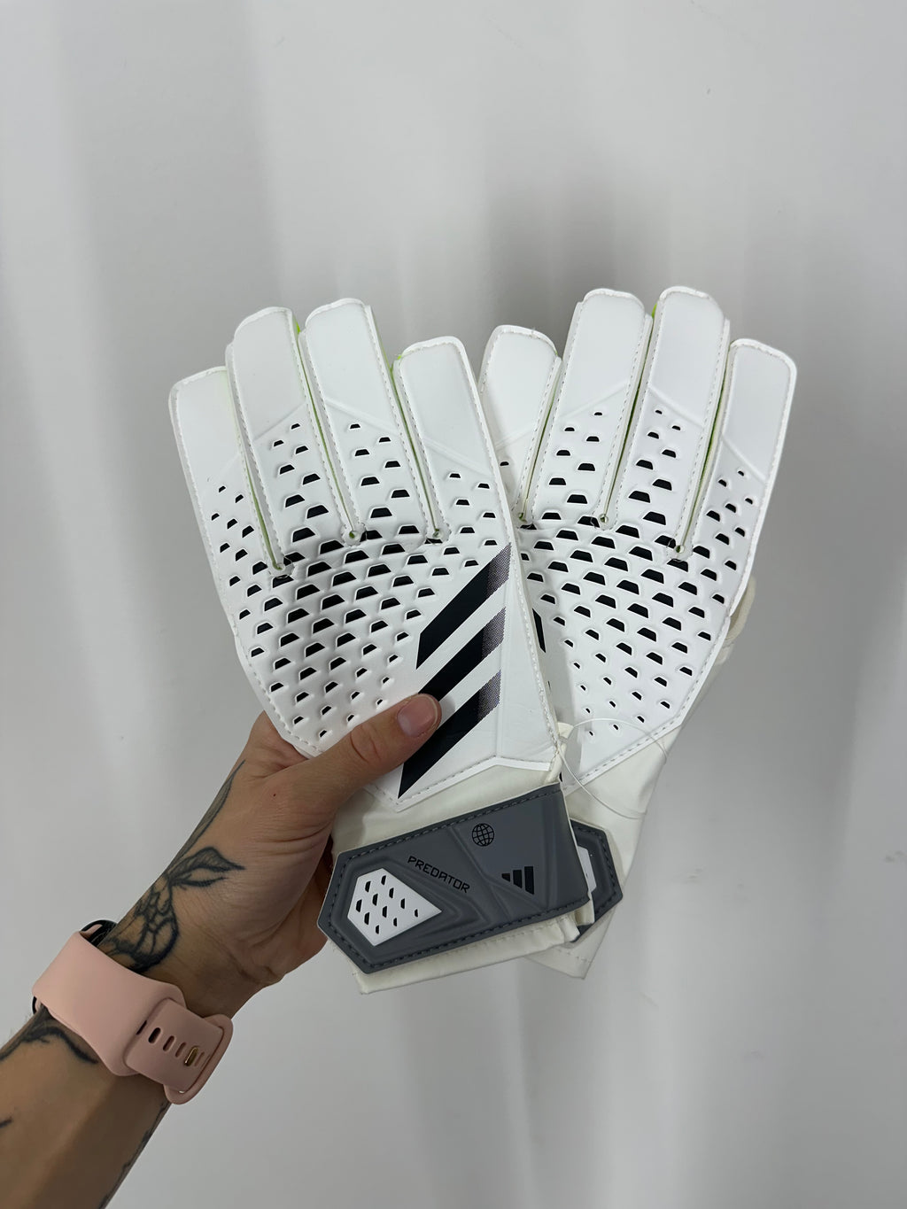 Adidas Predator Junior Training Goalkeeper Gloves