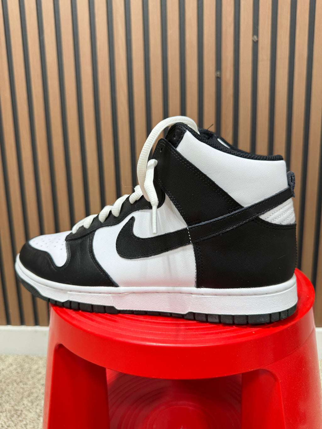 Nike Dunk Hi Panda Wmns Sz 11.5