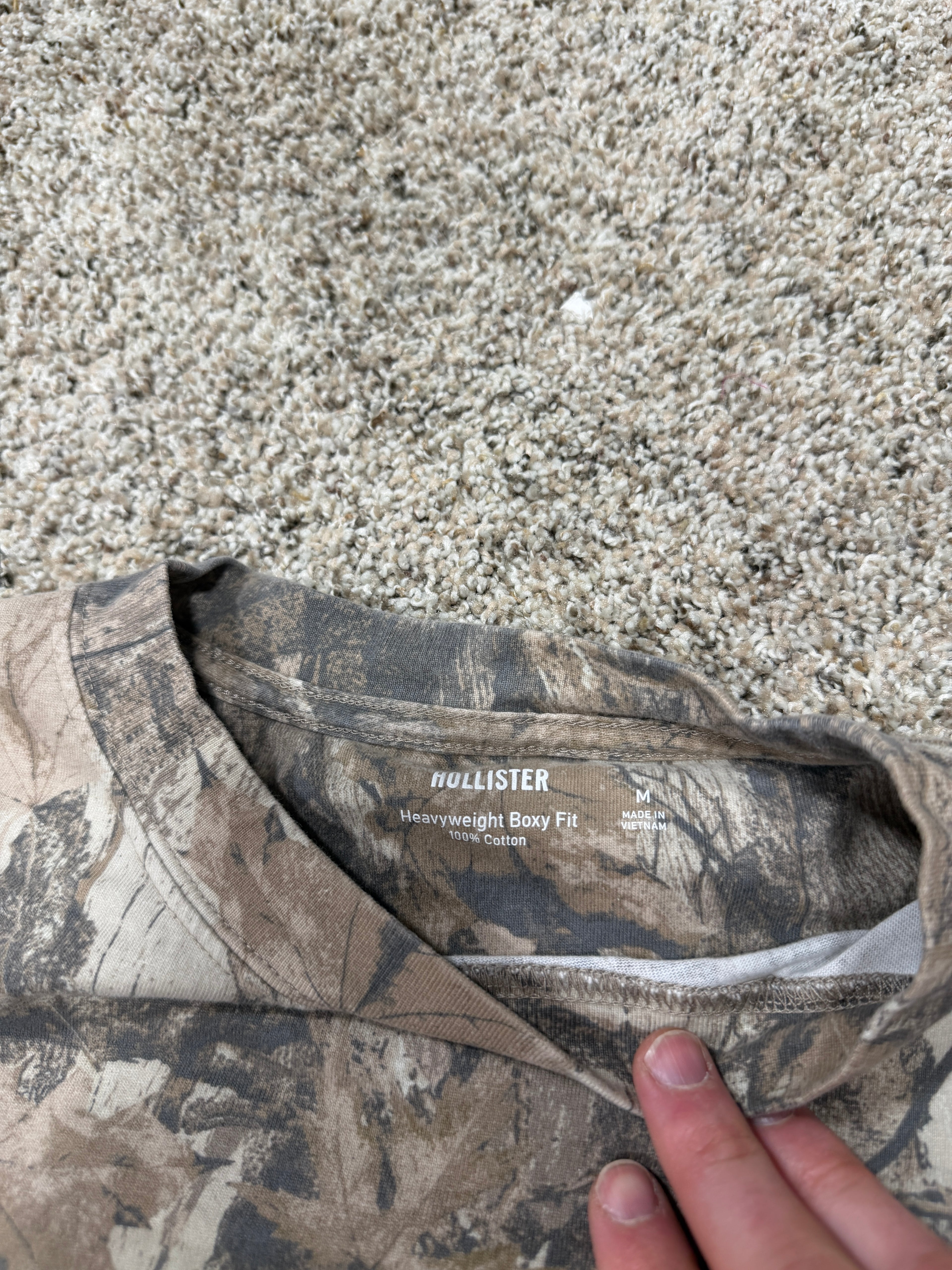 Hollister Camo Tee Sz M